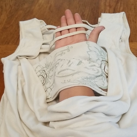 Backless top - Picture 6 of 7